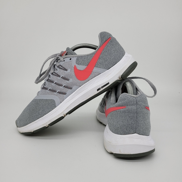 nike run swift runner